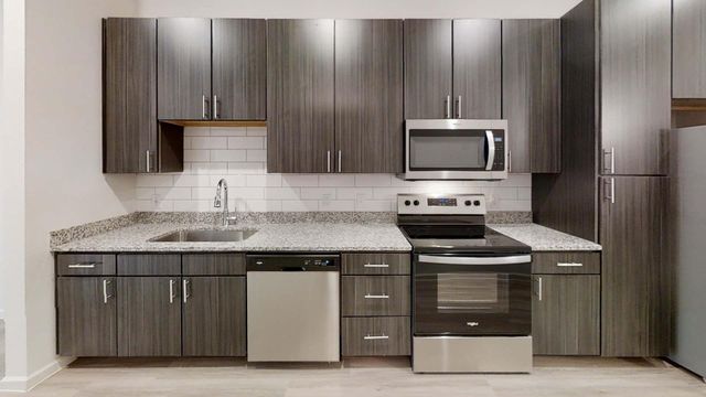 12001 Heatherly DR 7207, Austin, TX 78747