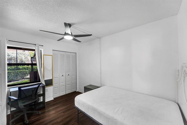 2698 N Nob Hill Road, Sunrise, FL 33322