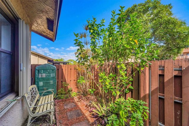 2698 N Nob Hill Road, Sunrise, FL 33322