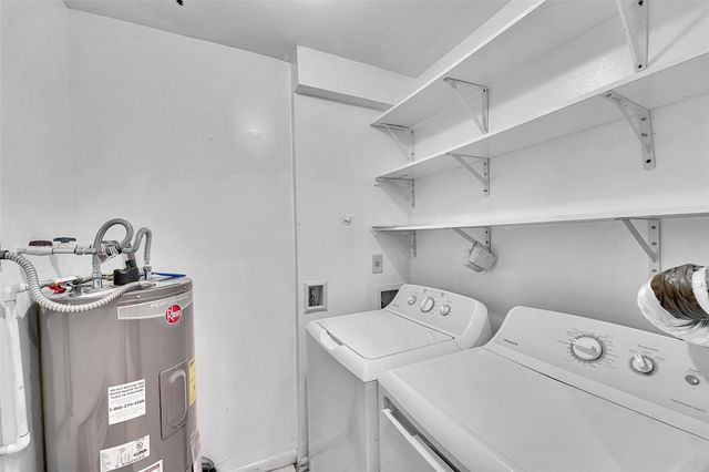 2698 N Nob Hill Road, Sunrise, FL 33322