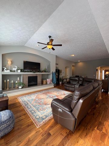 1704 Springwind Drive Sw, Byron Twp, MI 49315