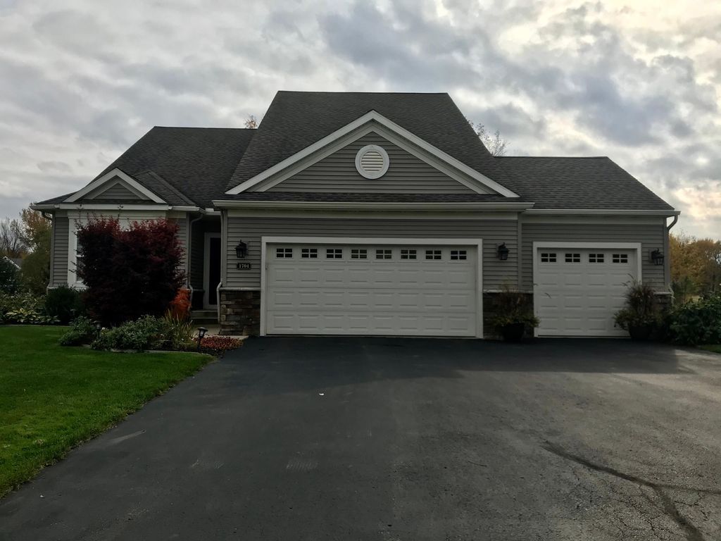 1704 Springwind Drive Sw, Byron Twp, MI 49315
