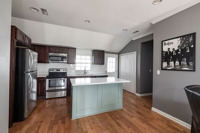 544A Stevenson St, Nashville, TN 37209