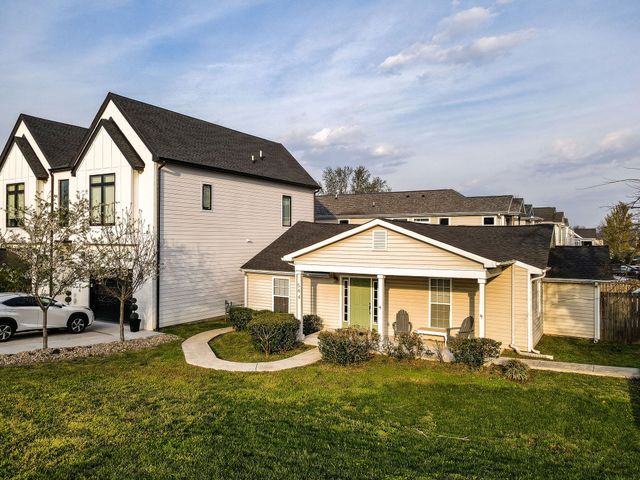 544A Stevenson St, Nashville, TN 37209