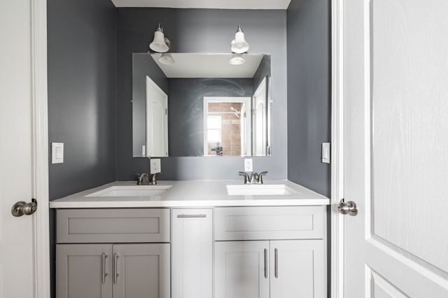 544A Stevenson St, Nashville, TN 37209