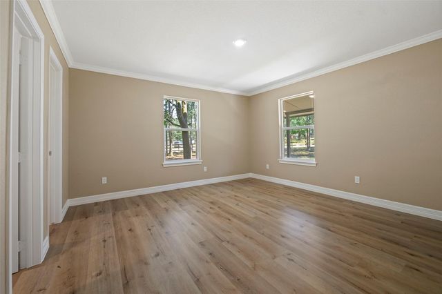 120 Adrilyn Road, Cleveland, TX 77328