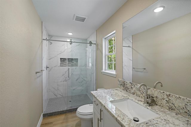 120 Adrilyn Road, Cleveland, TX 77328