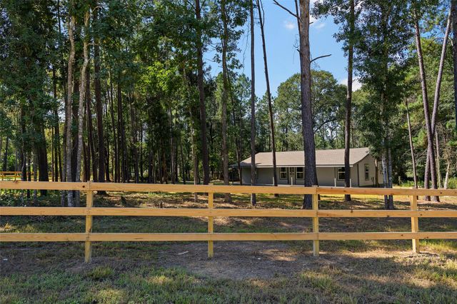 120 Adrilyn Road, Cleveland, TX 77328