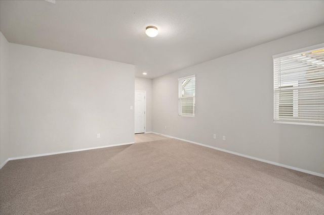 107 Tillage RD, Elgin, TX 78621