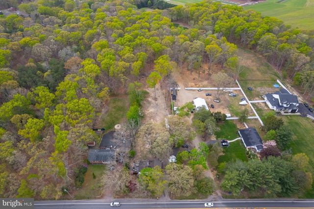 2675 FRIES MILL RD, Williamstown, NJ 08094