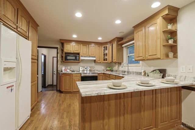6229 Sweet Briar Court, Miami Twp, OH 45140