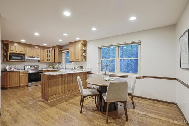 6229 Sweet Briar Court, Miami Twp, OH 45140