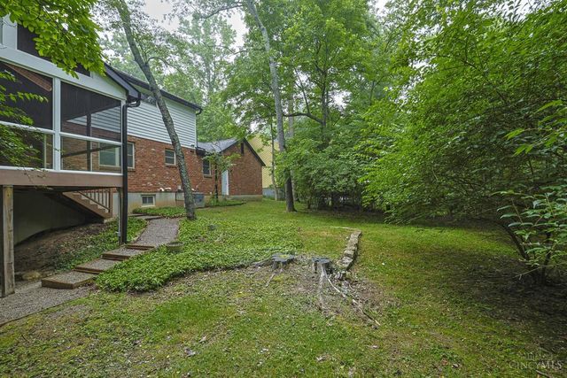 6229 Sweet Briar Court, Miami Twp, OH 45140
