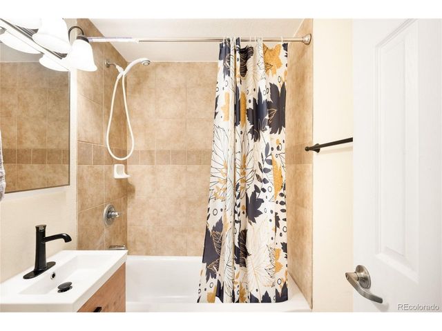 6935 W 55th Pl, Arvada, CO 80002