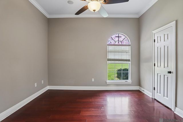 1026 Hunters Run Ave, Zachary, LA 70791