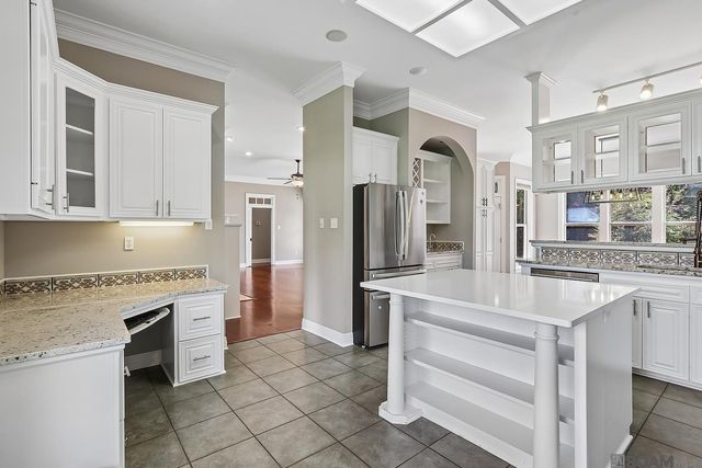 1026 Hunters Run Ave, Zachary, LA 70791
