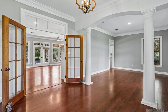 1026 Hunters Run Ave, Zachary, LA 70791
