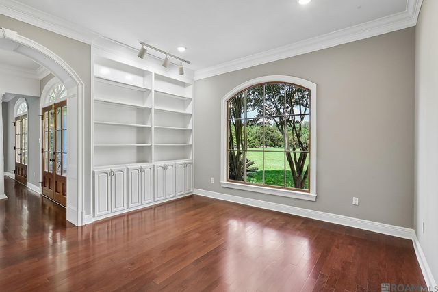1026 Hunters Run Ave, Zachary, LA 70791
