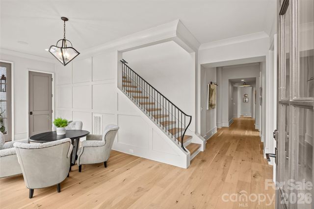 1320 Biltmore Drive, Charlotte, NC 28207