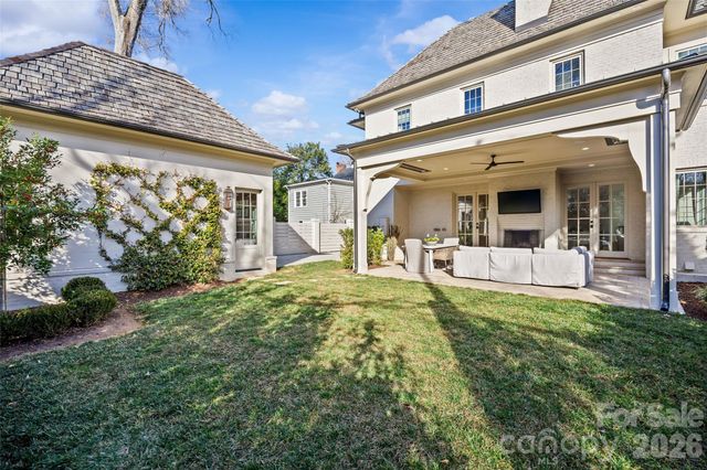 1320 Biltmore Drive, Charlotte, NC 28207