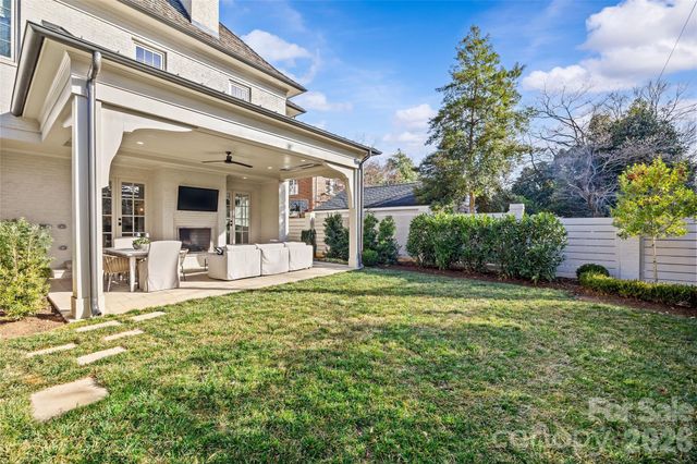 1320 Biltmore Drive, Charlotte, NC 28207