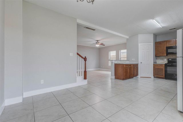 4834 Hollow Hook Road A, Houston, TX 77041