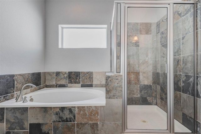 4834 Hollow Hook Road A, Houston, TX 77041