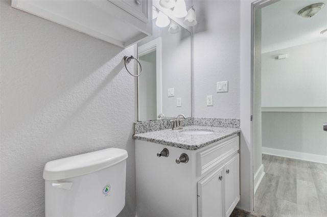 4834 Hollow Hook Road A, Houston, TX 77041