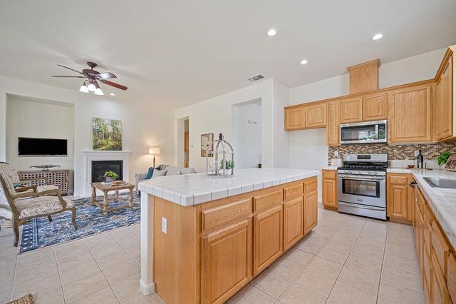 9025 Fallsmont Dr, El Dorado Hills, CA 95762