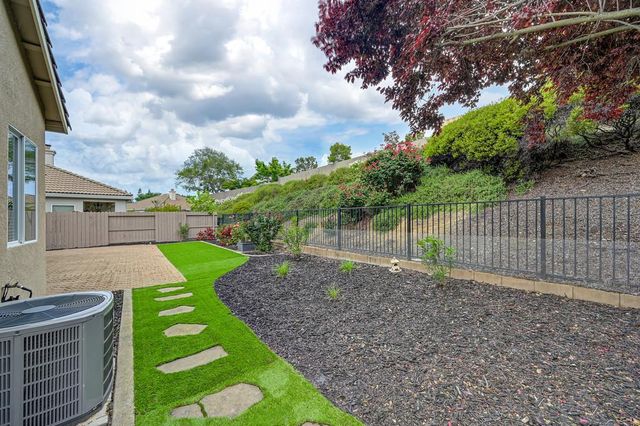 9025 Fallsmont Dr, El Dorado Hills, CA 95762