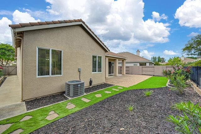 9025 Fallsmont Dr, El Dorado Hills, CA 95762