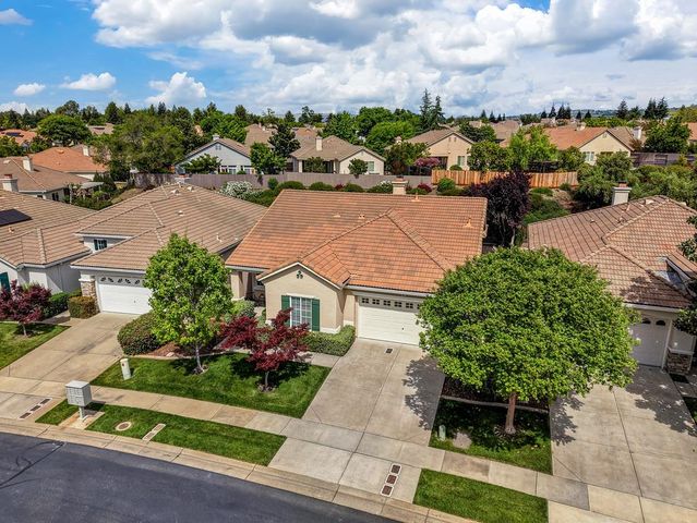 9025 Fallsmont Dr, El Dorado Hills, CA 95762
