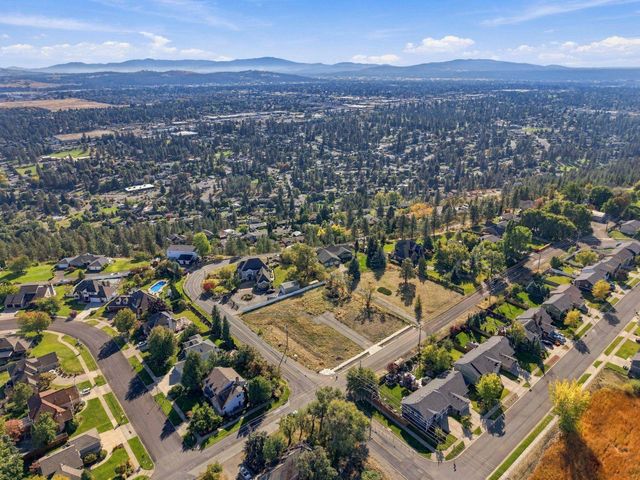 8616 N Panorama Dr, Spokane, WA 99208