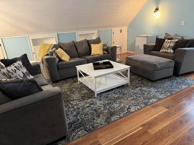 10 Harvard Avenue, Auburn, NH 03032