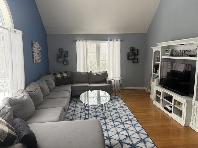 10 Harvard Avenue, Auburn, NH 03032