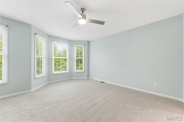 3320 Civic Green Drive, St Charles, MO 63301