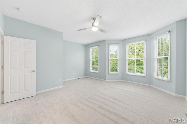 3320 Civic Green Drive, St Charles, MO 63301