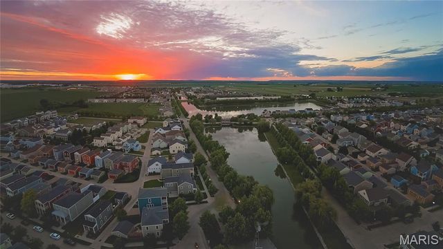 3320 Civic Green Drive, St Charles, MO 63301