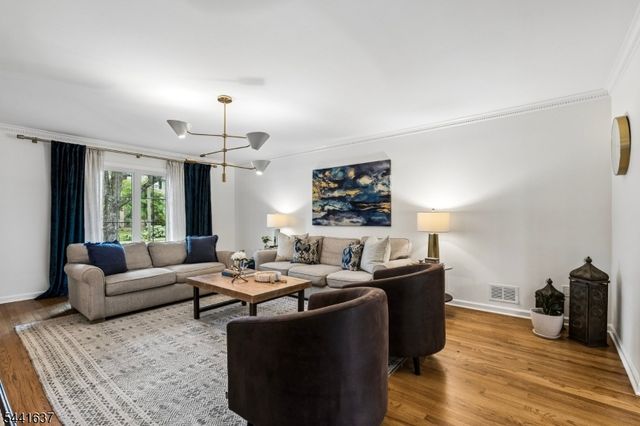6 Powell Dr, West Orange Twp., NJ 07052
