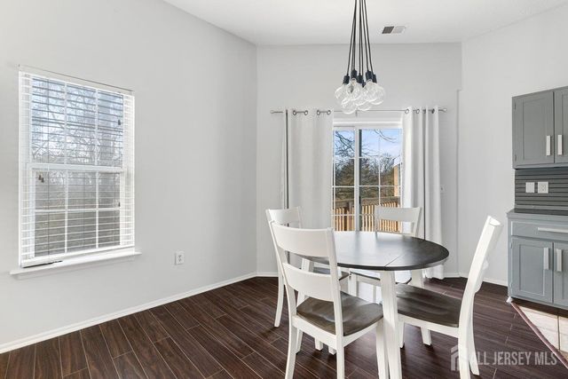 5033 Beech Court, South Brunswick, NJ 08852
