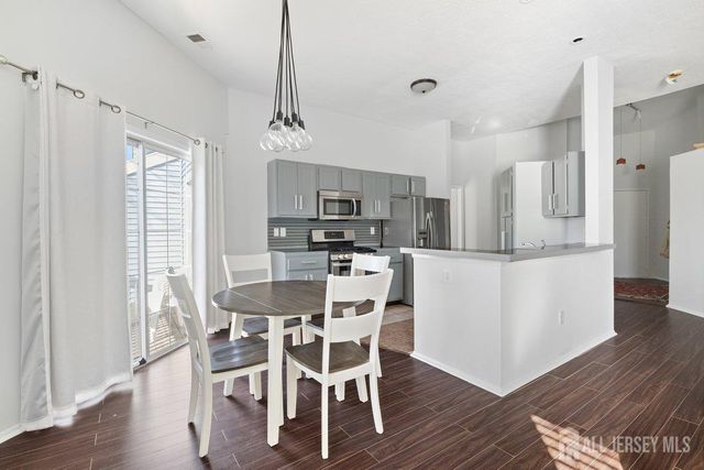 5033 Beech Court, South Brunswick, NJ 08852