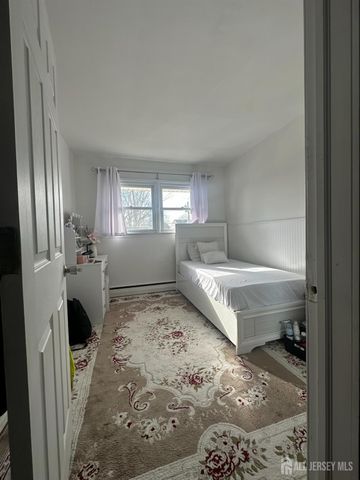 118 Markowitz Street, Carteret, NJ 07008