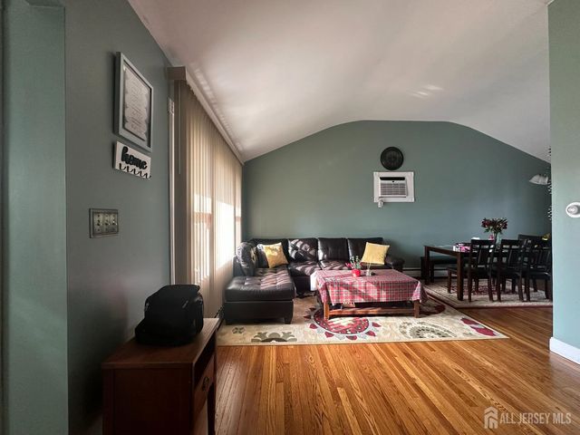 118 Markowitz Street, Carteret, NJ 07008