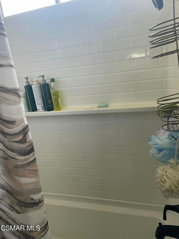 17 Via Rosal, Camarillo, CA 93012