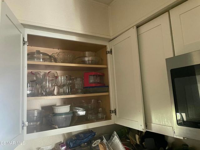 17 Via Rosal, Camarillo, CA 93012