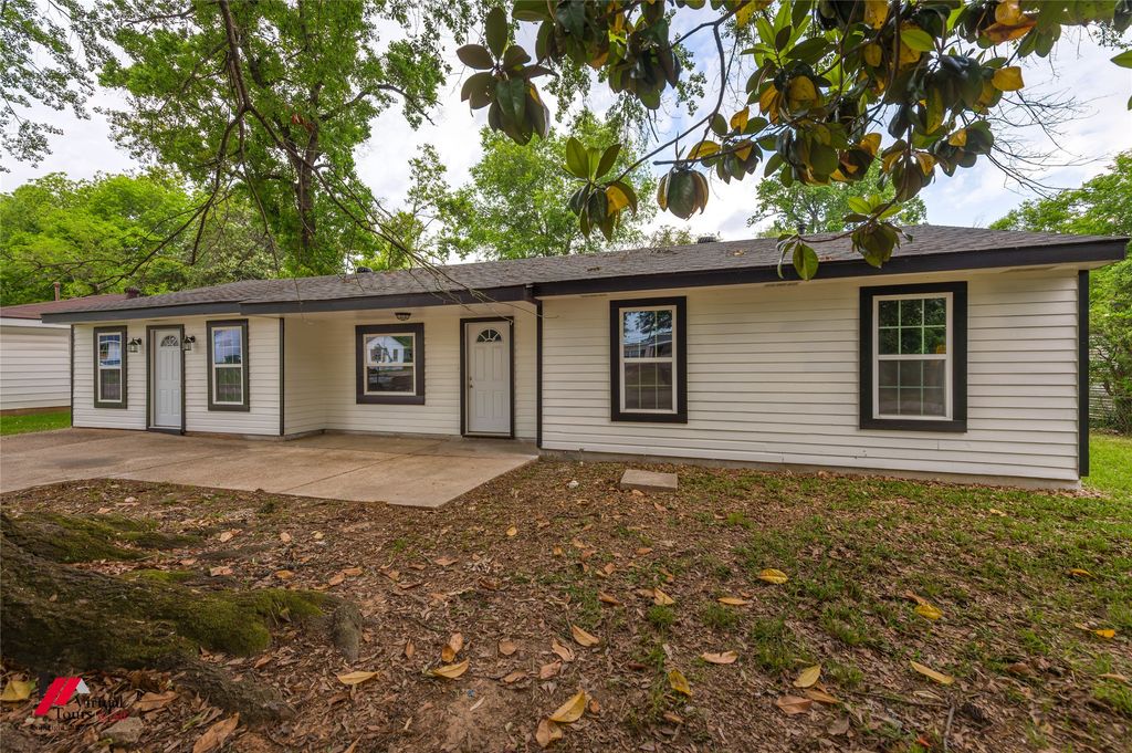 2908 Despot Road, Shreveport, LA 71108