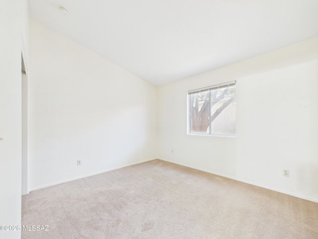 10219 E Paseo Juan Tabo, Tucson, AZ 85747