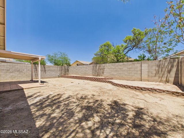 10219 E Paseo Juan Tabo, Tucson, AZ 85747