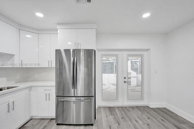 101 SW 53rd Ave, Plantation, FL 33317
