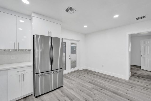 101 SW 53rd Ave, Plantation, FL 33317